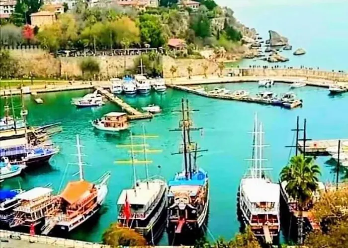Lejlighed Kaleici Harika Konum Benzersiz Uygun Fiyat Giris Antalya